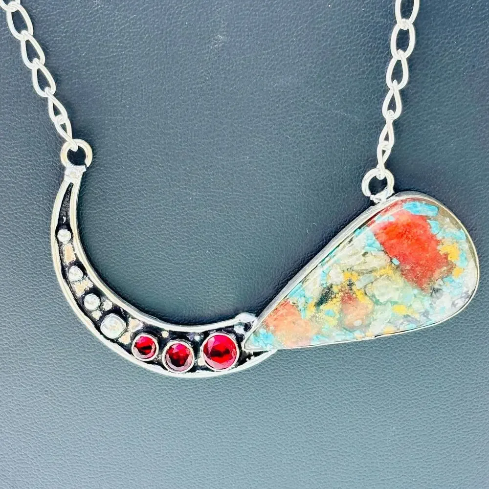 925 Sterling Oyster Turquoise & Garnet Necklace